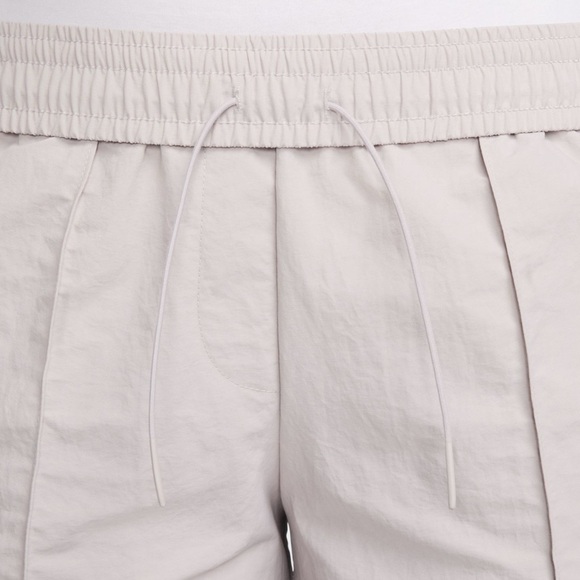 BUY 3•GET FREE SHIPPING• Nike Sportswear Everything Woven Mid-Rise 5” Short - Picture 9 of 12